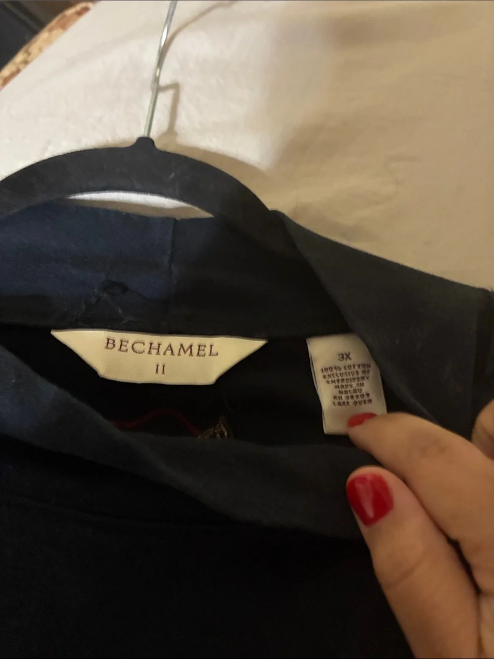 Bechamel Black Sweatshirt with Festive Cat Patch Motifs